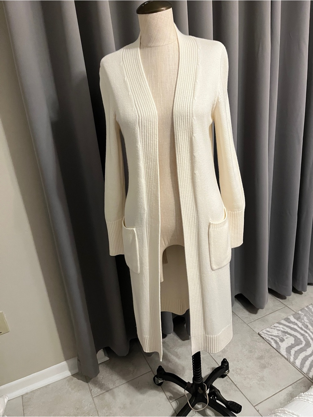 White House Black Market Cream Longline Open-Front Cardigan